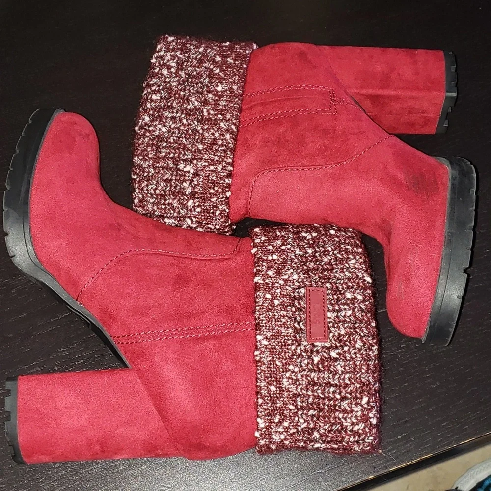 Circus Red booties - Picture 2 of 11